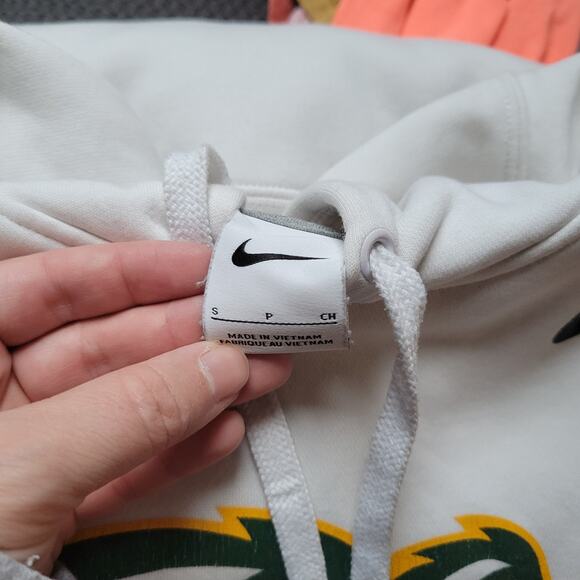 Nike NDSU Bison Men's Small Hooded Sweatshirt - Picture 3 of 3